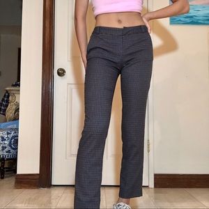 Super cute gingham trousers